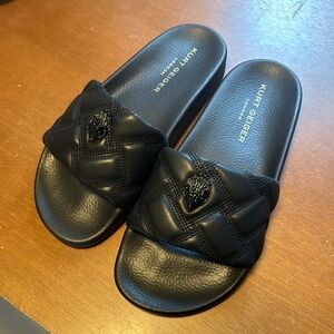 Kurt Geiger Slide - NEW sz 38 (7/7.5)